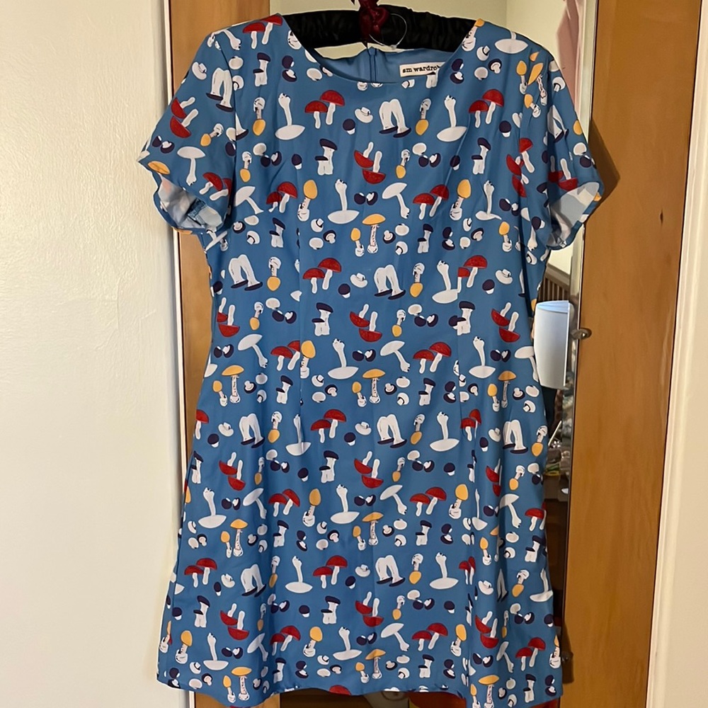 A line mushroom dress